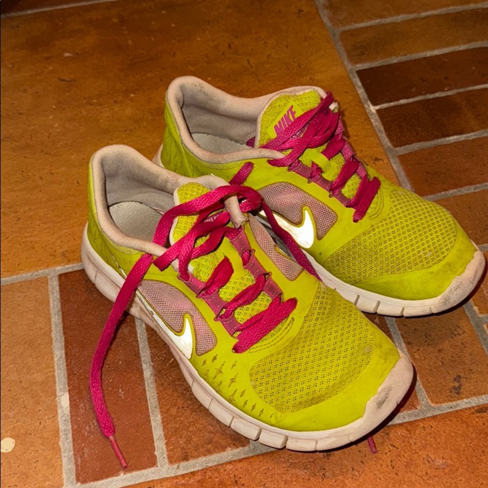 Nike Girls Sneakers